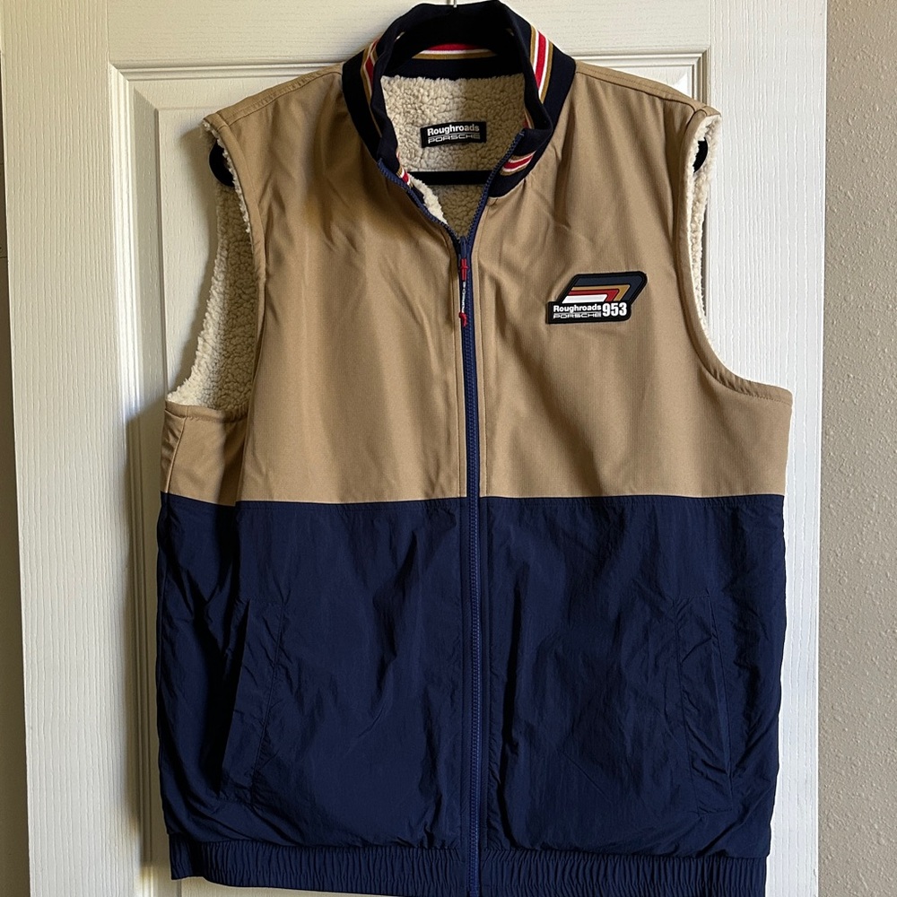 NWOT - Porsche Roughroads Teddy Men's Vest - Beige/Blue